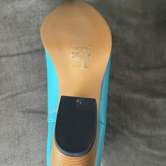 Brand new teal cowboy boots / booties - Picture 4 of 4